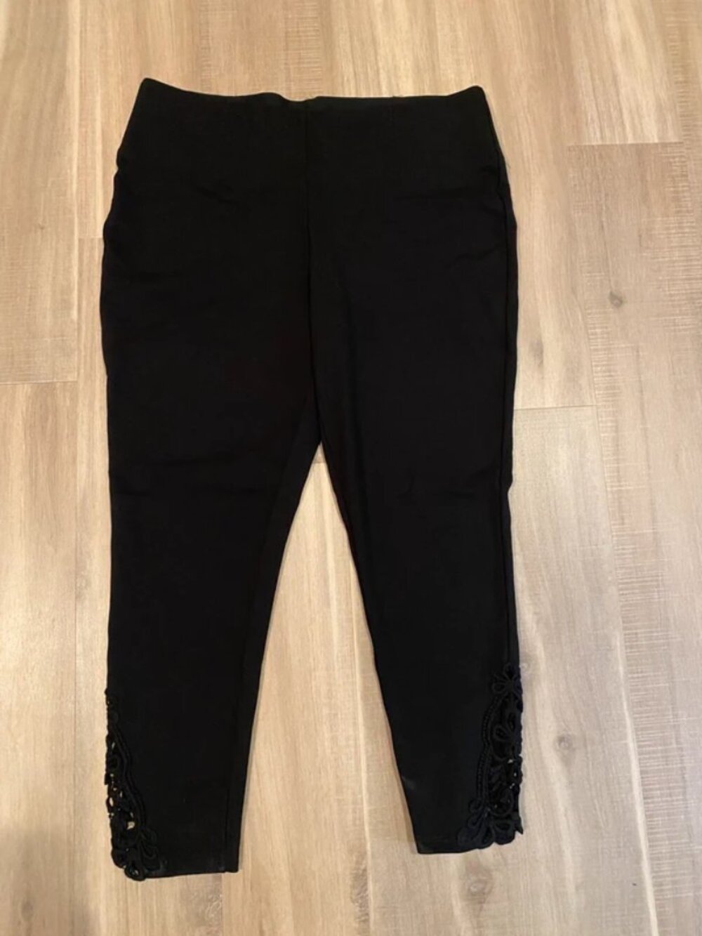 Nygard Slims by Peter Nygard Leggings with Embellishment at Hem